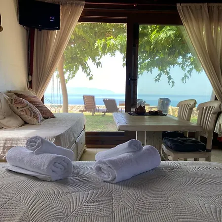 Artsy Wooden Feriehus Ratzaklíon