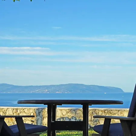 Feriehus Artsy Wooden *