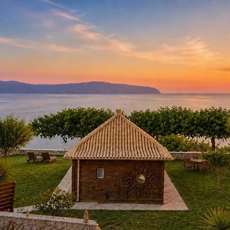 Panoramic Sea View Wooden Ratzakli, Kefalonia Dom wakacyjny *
