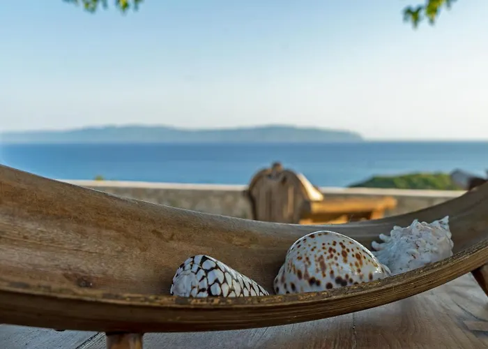 Artsy Wooden